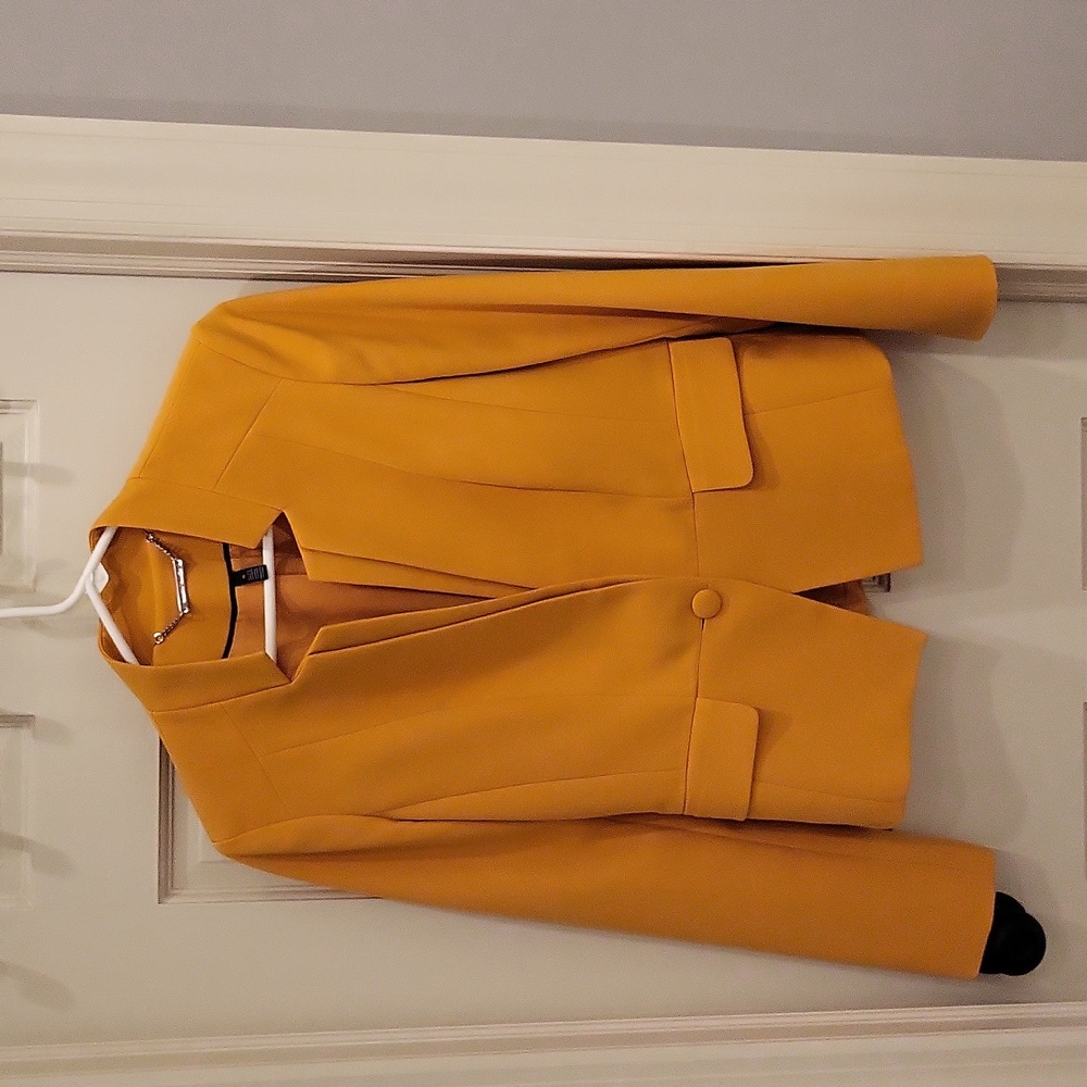 White House Black Market Suit Coat